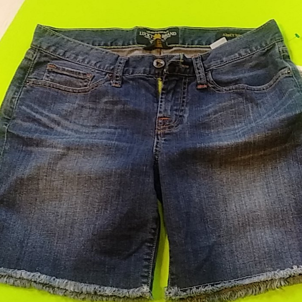 Lucky Brand cut off vintage jeans